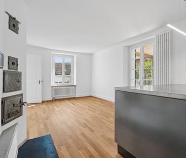 stillvoll sanierte 5.5-Zimmer-Wohnung - Foto 2