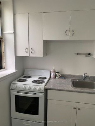 For Lease - 1582 Bathurst Street Unit# 104, Toronto, Ontario - Photo 1