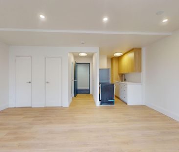 For Lease - 1 Marquette Avenue Unit# 2, Toronto, Ontario - Photo 1