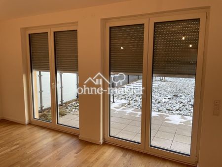 140qm Neubau-Doppelhaushälfte mit 6 Zimmern inkl. EBK, Parkett, elek. Rollläden, Zaun, 2 Pkw-Plätze - Foto 4