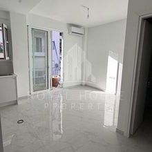 Studio/Γκαρσονιέρα για ενοικίαση - Νίκαια, - Photo 1