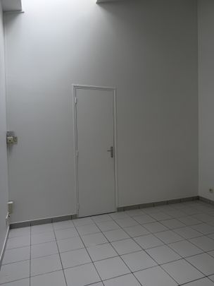 Location Appartement 2 pièces 35m² ST MAUR DES FOSSES 94210 - Photo 1