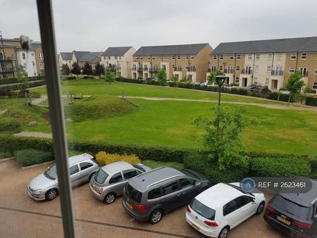 1 bedroom in a house share to rent - Photo 2