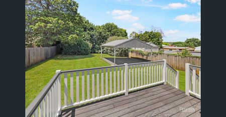 Charming Cottage Awaits You ! - Photo 2