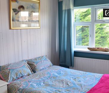 Great room in 3-bedroom apartment in Tallaght, Dublin - Photo 6