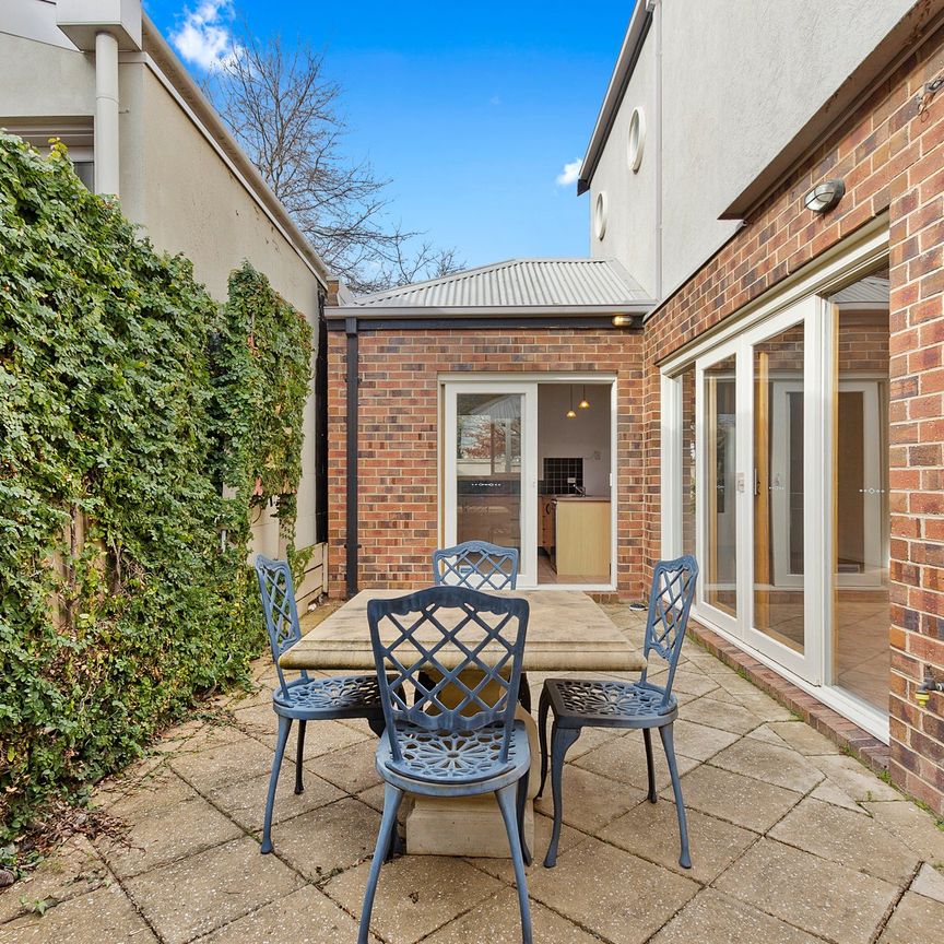 73 Sir Garnet Road, Surrey Hills - Photo 1