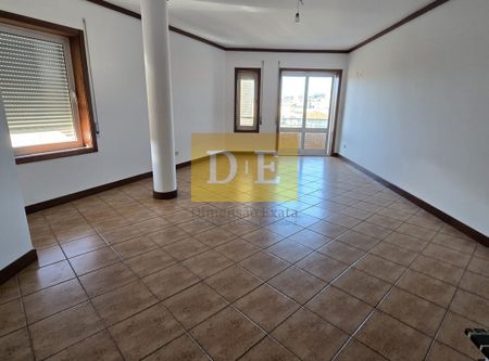 Ermesinde, Valongo, Bragança 4445-310 - Photo 3