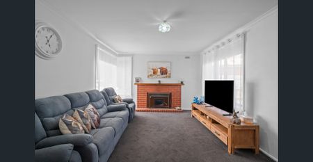 Spacious 3 Bedroom Family Home - Photo 5