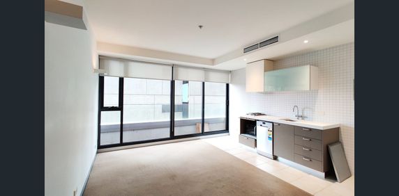 1 Bedroom Apartment near Uni of Melbourne - Photo 2