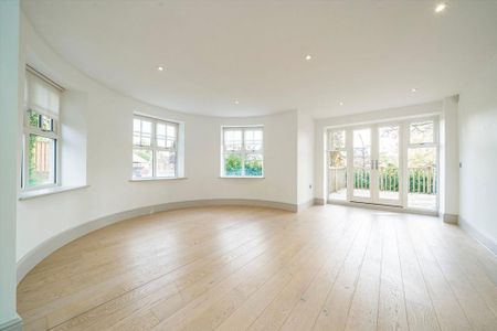 3 bedroom detached house to rent - Photo 4
