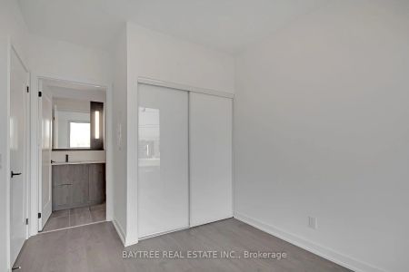 5 Defries Street #407 - Photo 3