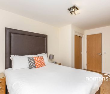 2 bedroom apartment to rent - Photo 3