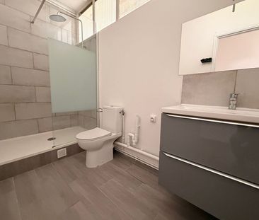 Location Appartement 2 pièces 39m² - Photo 4