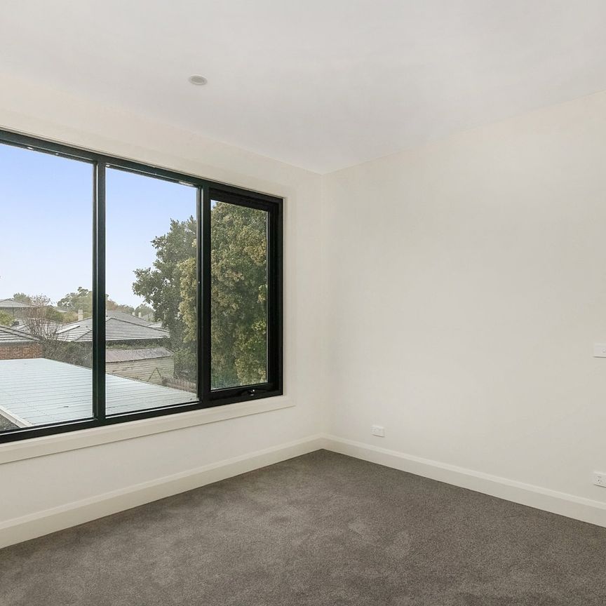 4/30 Holloway Street, Ormond - Photo 1