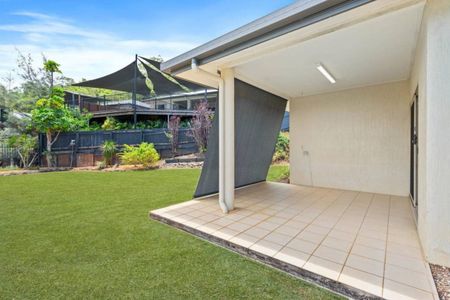 Fully Airconditioned Home - Premium Elevated Location - Views - Photo 5