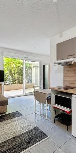 Appartement à louer 1 pièce 31.8m² - Photo 3