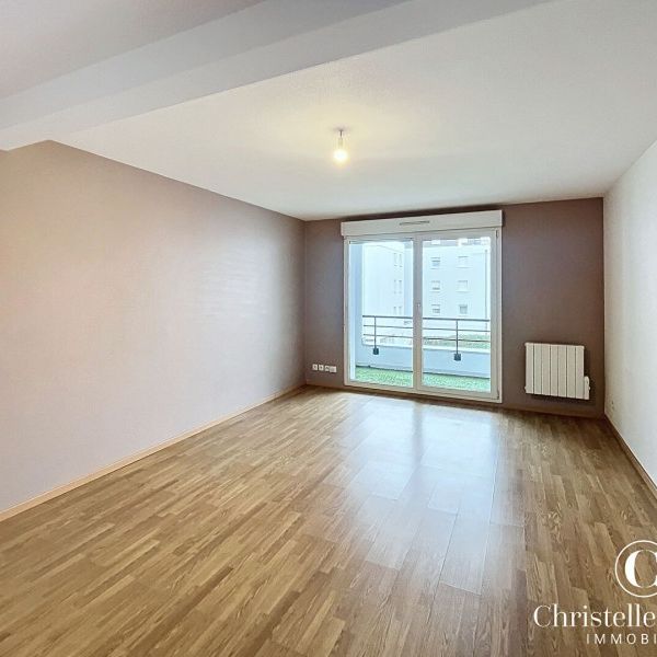 Appartement - CERNAY - 68m² - 2 chambres - Photo 1