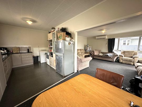 Student dream - seven-bedroom central rental - Photo 1