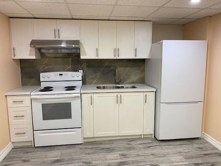 For Lease - 53 Spring Gate Boulevard, Vaughan, Ontario - Photo 3