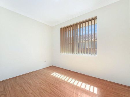 2 Bedroom Unit located in Auburn - Photo 3