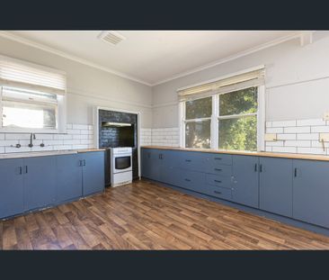 10 Sargent Avenue, Mildura, Vic 3500 - Photo 3