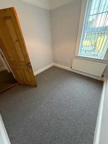 44 Station Road, Portstewart, BT55 7HQ - Photo 4