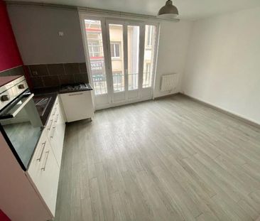 Location Appartement 3 pièces 55m² CHERBOURG-EN-COTENTIN 50100 - Photo 1