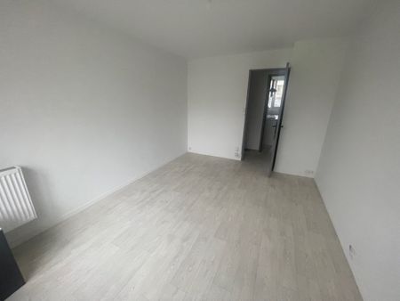 Location Appartement 3 pièces 51m² MERIGNAC 33700 - Photo 2