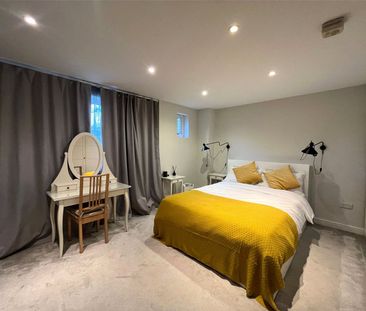 Silver Birches, 396 Parrs Wood Road, Manchester, Greater Manchester... - Photo 4