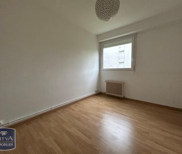 Location Appartement 3 pièces 67m² NIORT 79000 - Photo 6