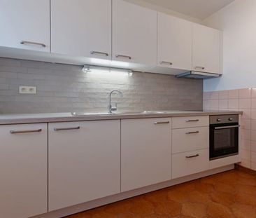 Appartement te huur - Foto 3