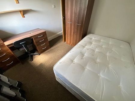 196 Tang Hall Lane - Photo 5