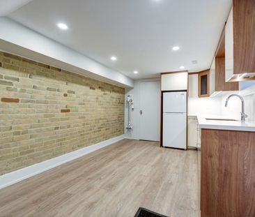 For Lease - 274 Roxton Road Unit# Lower, Toronto, Ontario - Photo 1