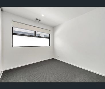 Two-Storey Living in the Heart of Holden Hill - Photo 4