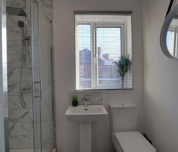 1 bed house share to rent in Bridge Road, Leicester, LE5 - Photo 2