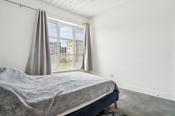 Condo neuf à louer avec accès direct au Métro de Castelnau! - Photo 1