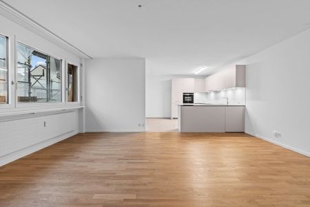 Newly renovated family apartment - Photo 2