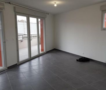 Location Appartement 3 pièces 61m² MOIRANS 38430 - Photo 1