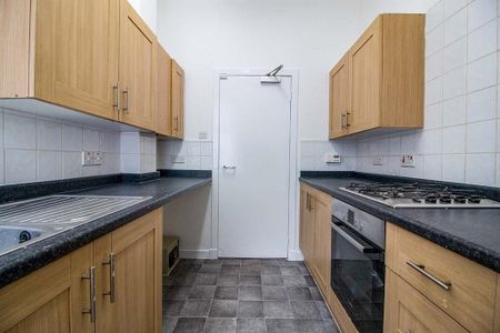 1 bedroom flat to rent - Photo 4