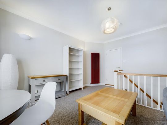 2 bedroom maisonette to rent - Photo 1