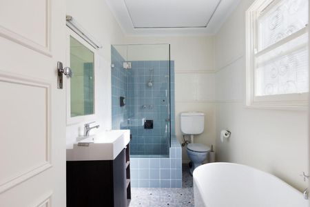 Harbourfront retreat - Photo 5