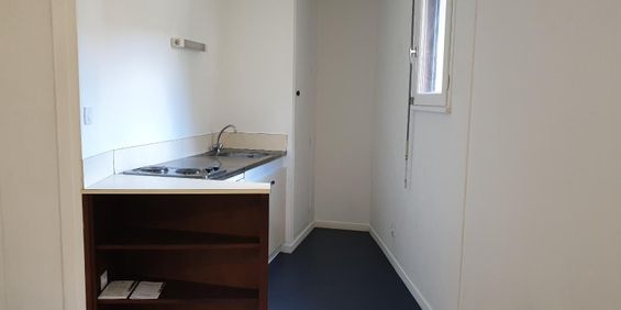 Location Appartement 1 pièce 26m² POITIERS 86000 - Photo 3