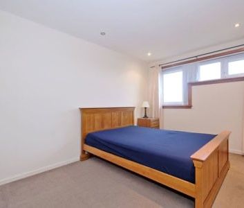 3 Bed Terraced House, Rowan Road, AB16 - Photo 3