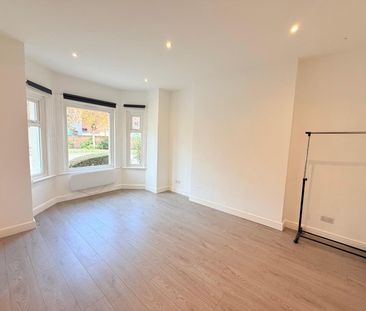 Southern Road, Camberley, Surrey, GU15 - Photo 2