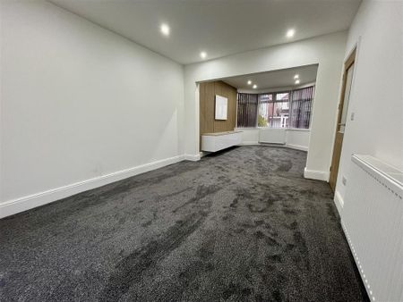 3 bedroom semi-detached house to rent - Photo 3