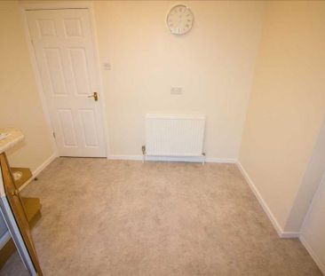 2 bedroom bungalow to rent - Photo 1