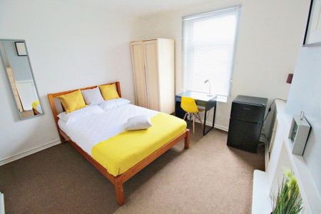 4 bedroom house share to rent - Photo 4