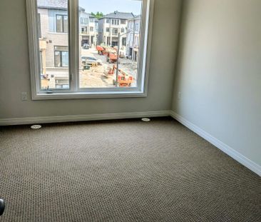 For Lease - 155 Equestrian Way Unit# 91, Cambridge, Ontario - Photo 5