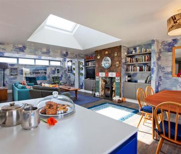 3 bedroom detached bungalow to rent - Photo 4