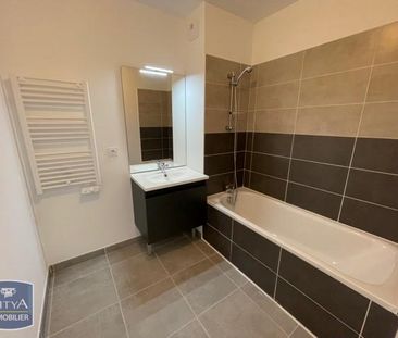 Location Appartement 2 pièces 43m² ARLES 13200 - Photo 5